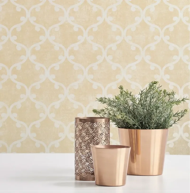 SK Filson Gold Damask Wallpaper